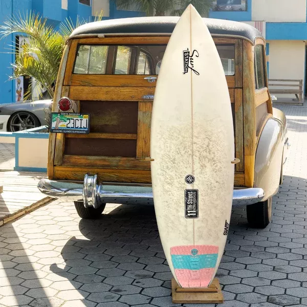 11th Street Secret Weapon PU/Poly 5'7 Consignment Surfboard - FCS II