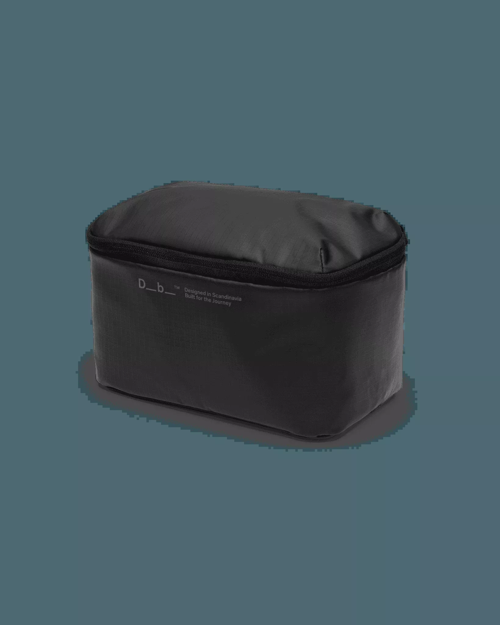 Essential Washbag S Black Out