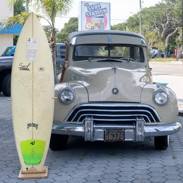 Lost Sword-Fish PU/Poly 5'9 Consignment Surfboard - FCS II