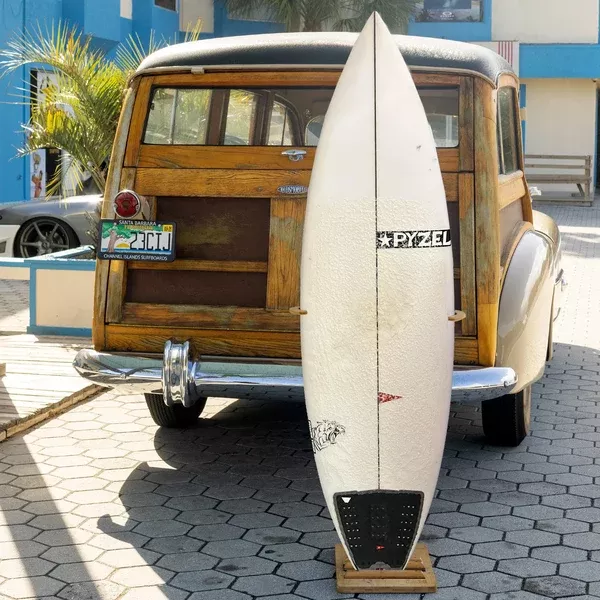 Pyzel Power Tiger PU/Poly 5'8 Used Surfboard - Futures